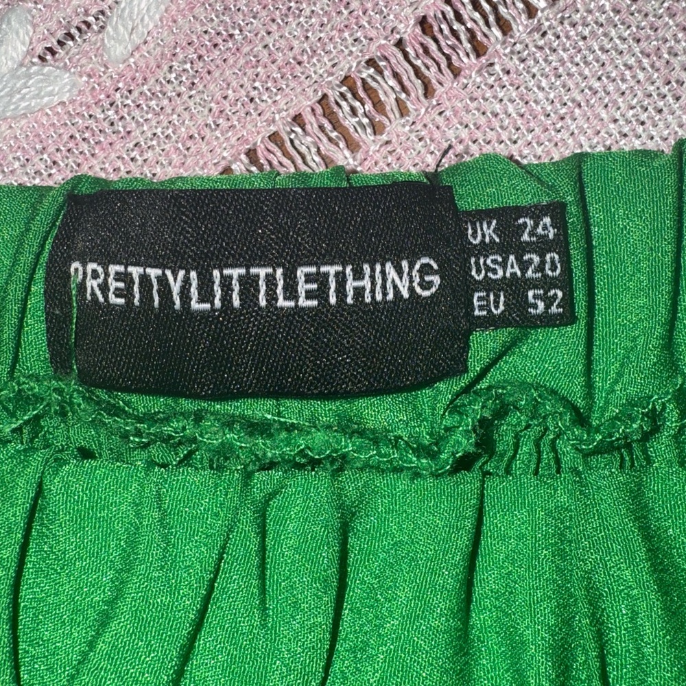 PrettyLittleThing Bright Green Plissé Wide-Leg Pants | Size 20 💚 - Picture 12 of 15